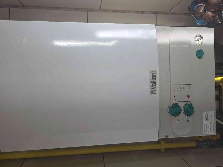 Apartament cu 3 camere decomandat în Titulescu