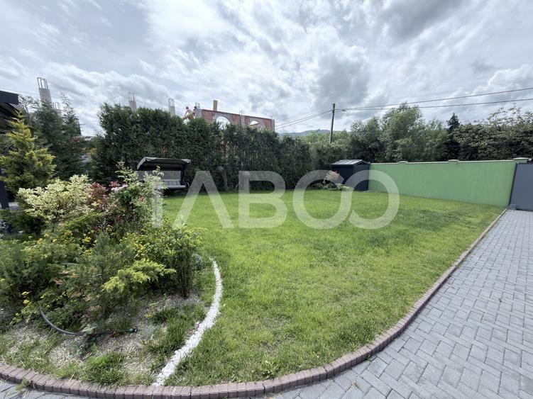 Casă individuală cu 4 camere cu Canalizare în Cisnădie