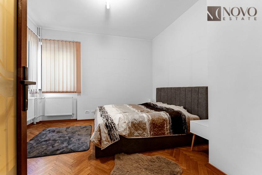 Duplex cu 7 camere cu Canalizare în Ferdinand