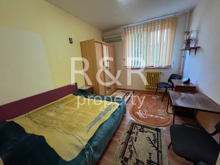 Apartament cu 3 camere semidecomandat în Drumul Taberei