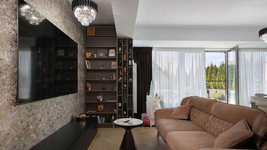 Apartament cu 5 camere decomandat, mobilat în Floreasca