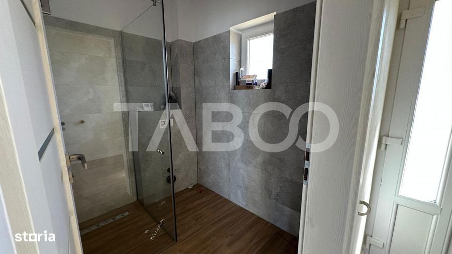 Casă cu 4 camere cu Teren 180 Mp în Șura Mare