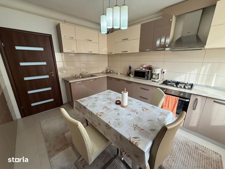 Apartament cu 2 camere, mobilat în Drumul Taberei — fotografia 3