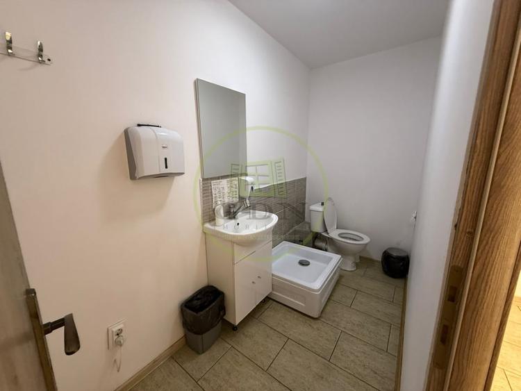 Spațiu comercial, de 560 mp, în Ultracentral