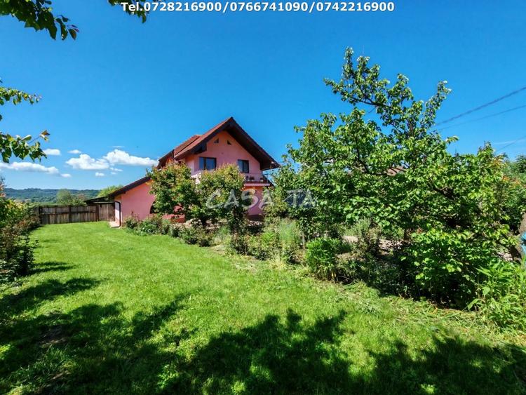Casă individuală cu 4 camere cu Teren 4037 Mp în Samarinești