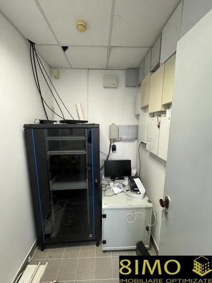 Spațiu comercial, de 182 mp, în Universității
