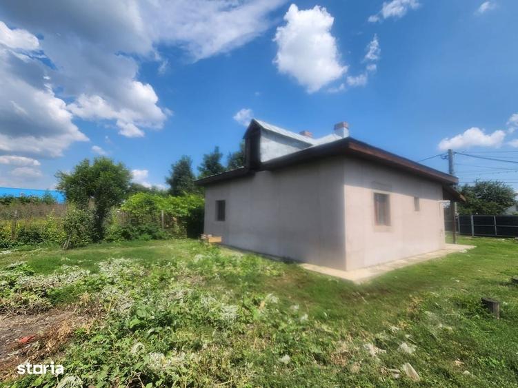 Casă cu 3 camere în Lilieci