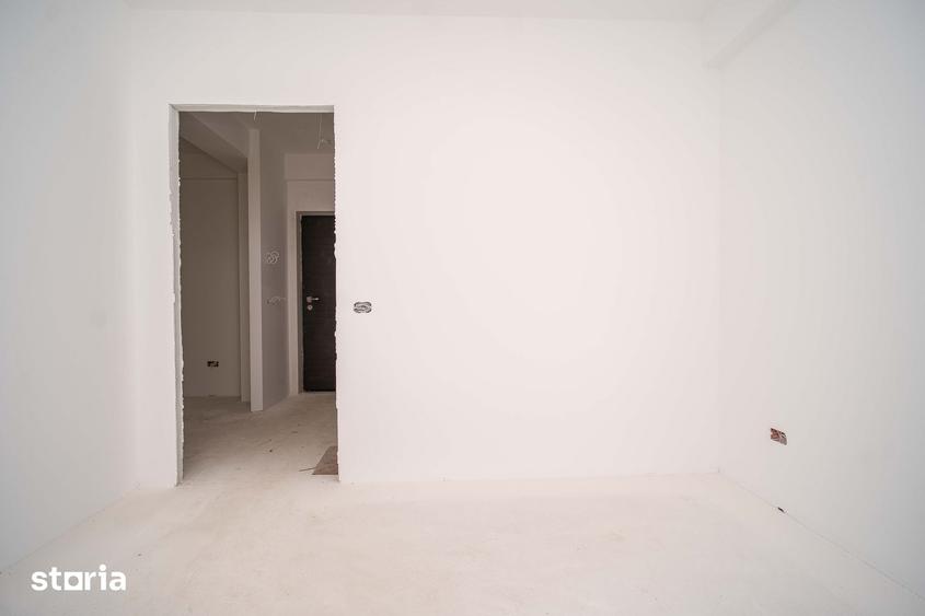 Apartament cu 2 camere semidecomandat în Ciurea