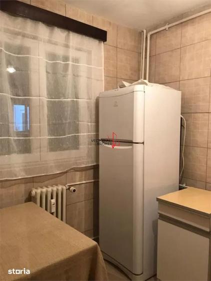 Apartament cu 3 camere decomandat în Colentina