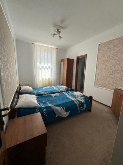 Spațiu comercial, de 1,300 mp, în Siret