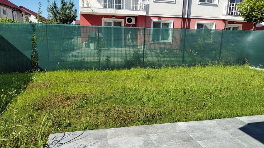 Duplex cu 5 camere cu Teren 300 Mp în Central