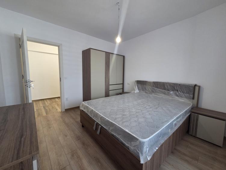 Apartament cu 2 camere decomandat, mobilat în Dacia