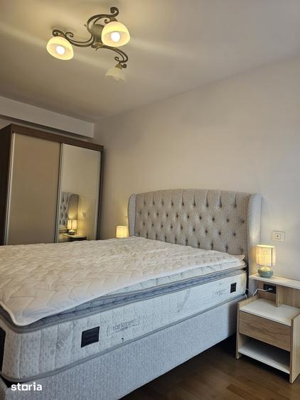 Apartament cu 3 camere în Tractorul
