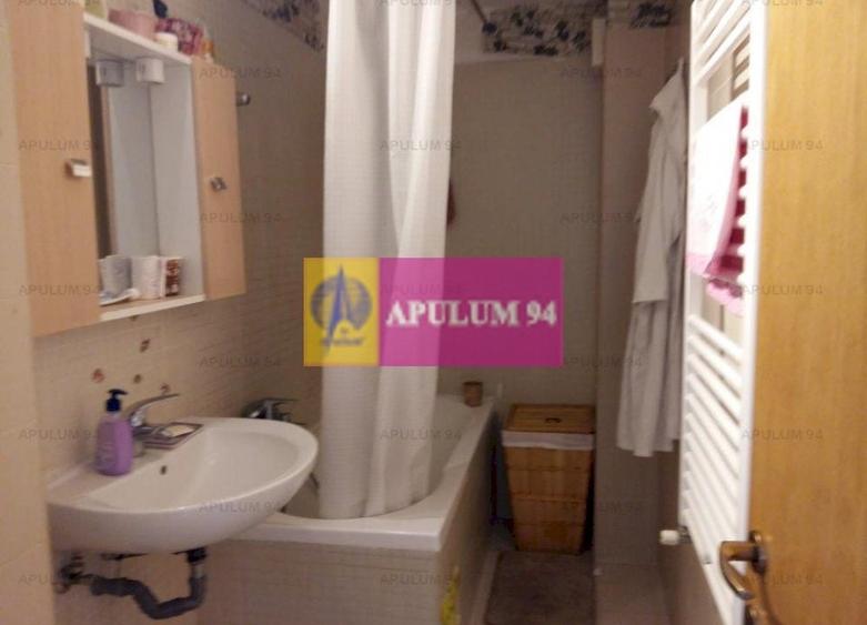 Apartament cu 4 camere decomandat în Vitan