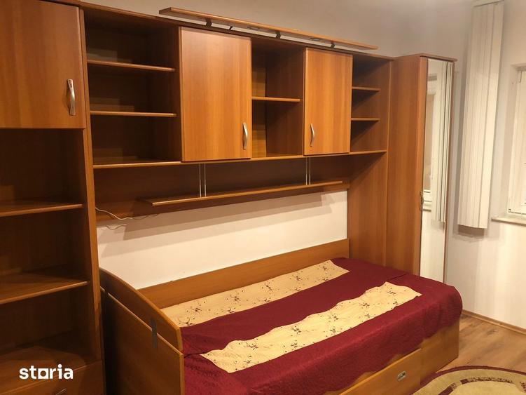 Apartament cu 3 camere decomandat, mobilat în Inel II