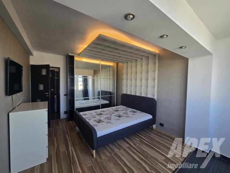 Apartament cu 2 camere semidecomandat, mobilat în P-ța Alba Iulia