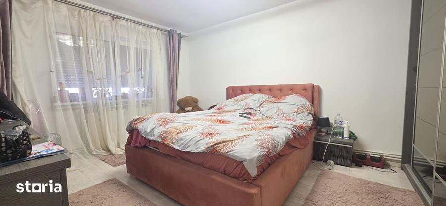 Apartament cu 4 camere decomandat, mobilat în Inel II