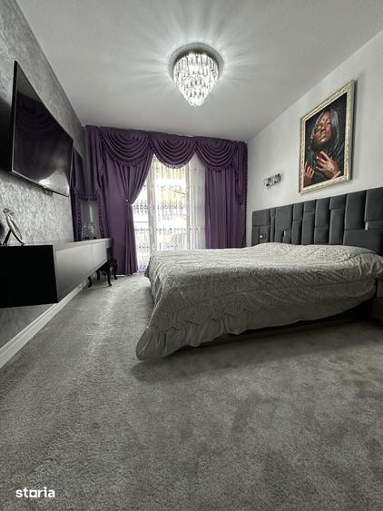 Apartament cu 3 camere în Piața Centrală