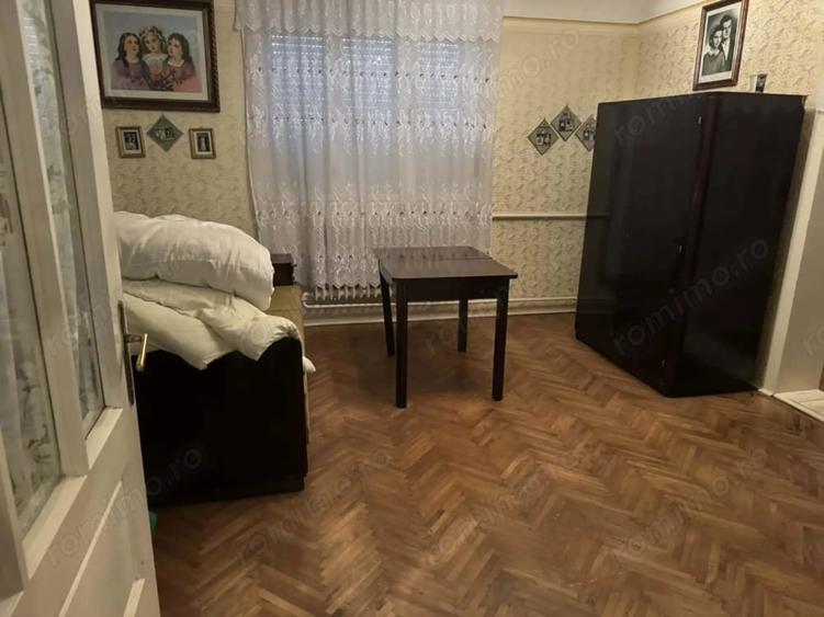 Casă cu 4 camere cu Teren 3611 Mp în Iratoșu
