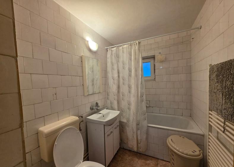 Apartament cu 3 camere decomandat în Gheorgheni
