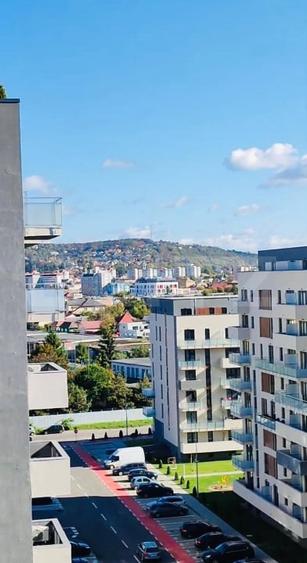 Apartament cu 2 camere decomandat în Libertății