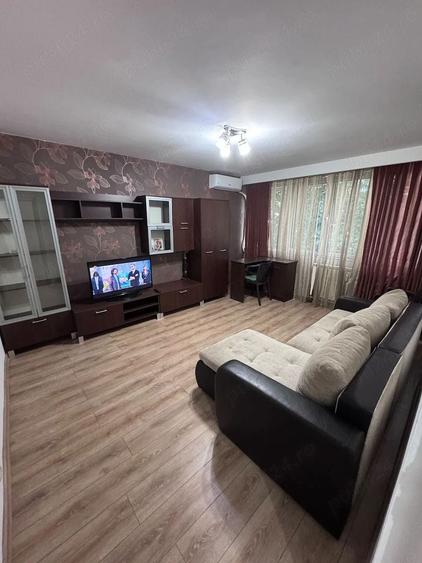 Apartament cu 2 camere decomandat, mobilat în Tineretului