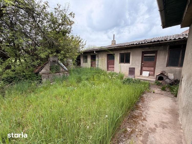 Casă cu 3 camere cu Teren 1400 Mp în Aghireșu