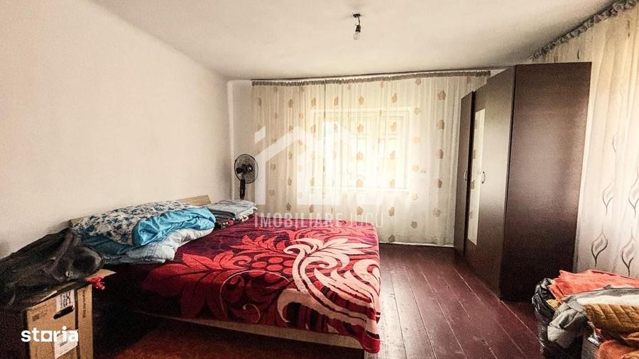 Casă cu 3 camere în Jucu