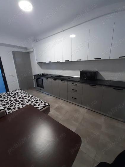 Garsonieră decomandată în Ostroveni
