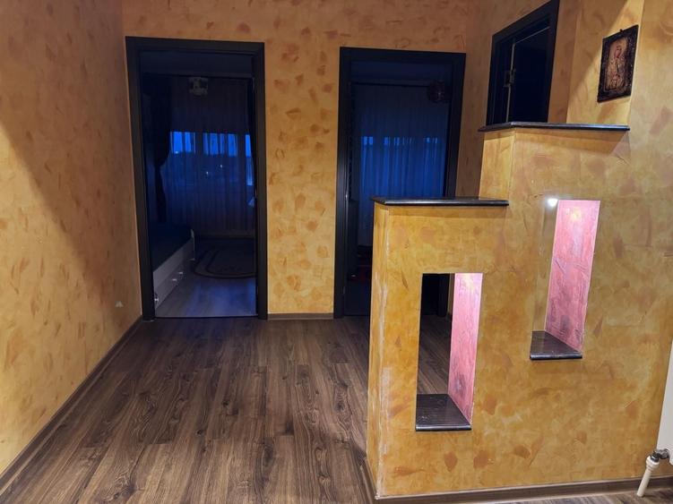 Apartament cu 3 camere decomandat în Ultracentral