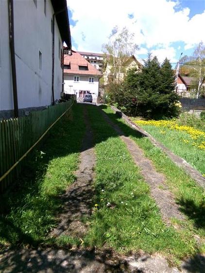 Casă individuală cu 6 camere cu Canalizare în Calea București