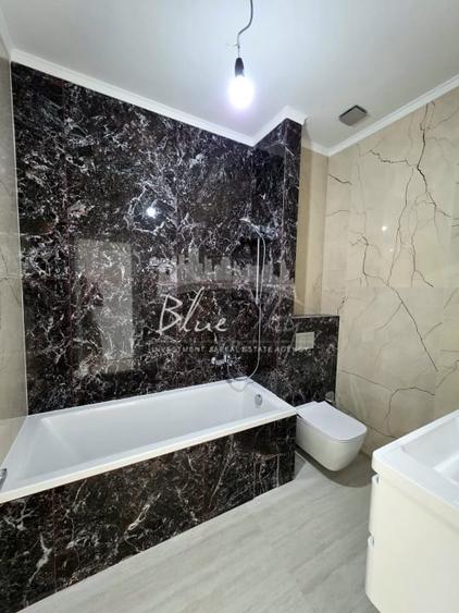 Apartament cu 3 camere decomandat în Faleza Nord