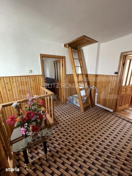 Casa Spatioasa cu Iaz Privat si 2.500 mp teren - in Falticeni