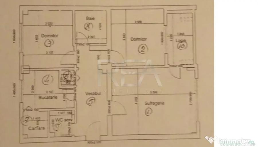 Apartament cu 3 camere decomandat în P-ța Muncii