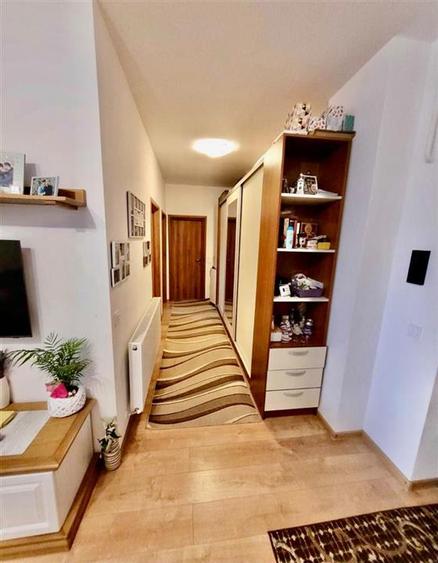 Apartament cu 3 camere decomandat în Păcurari
