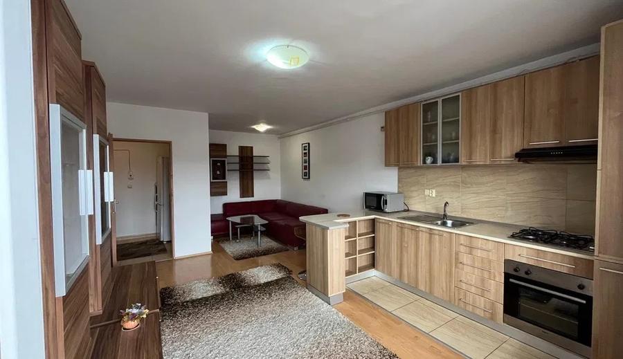 Apartament cu 2 camere semidecomandat, mobilat în Baciu