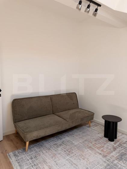 Apartament 3 camere , zona Urusagului - 14