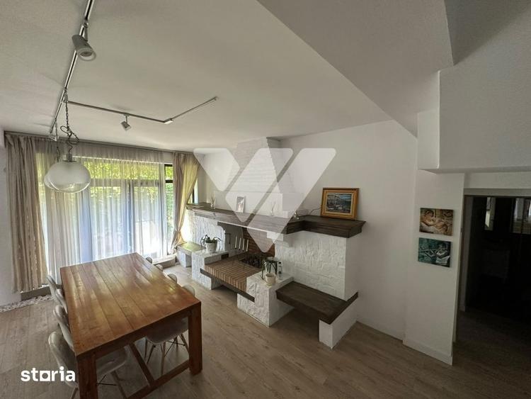 Casă cu 8 camere cu Teren 319 Mp în Ștrand