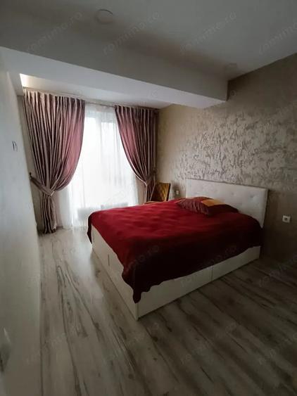 Apartament cu 3 camere decomandat în Iancului