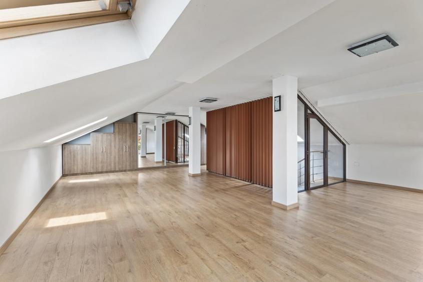 Vila spațioasă 5 camere, 5 băi, Garaj 2 mașini, Zona Primo – poziție excelentă - 21
