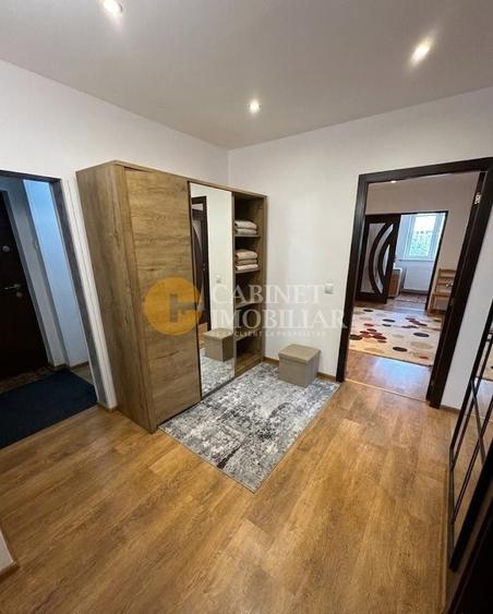 Apartament cu 4 camere, mobilat în Gară