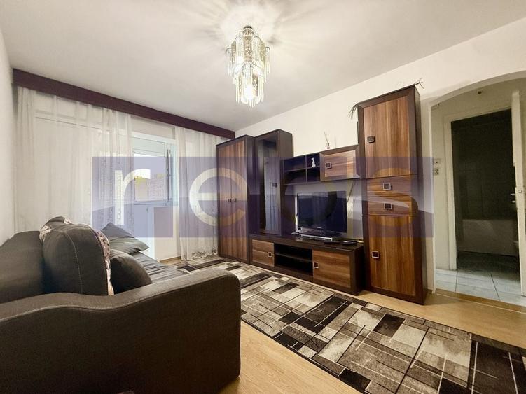 Apartament cu 3 camere semidecomandat în Nicolae Grigorescu