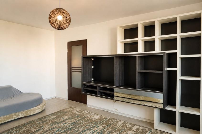Apartament cu 3 camere, mobilat în Tomis III