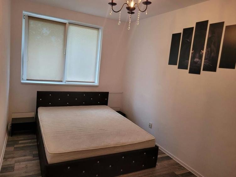 Apartament cu 3 camere decomandat în Dacia