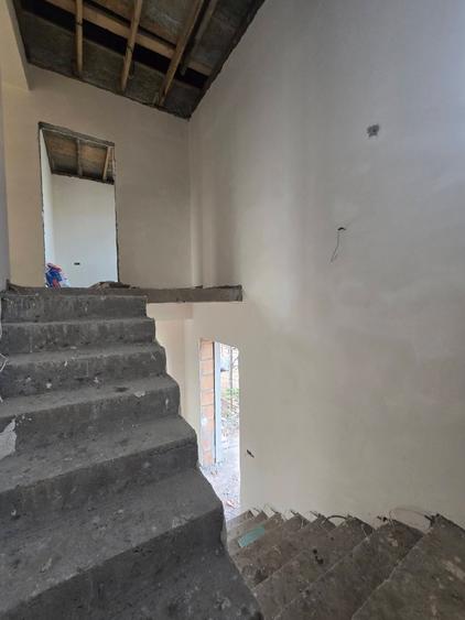 Casă individuală cu 4 camere cu Canalizare în Exterior Nord