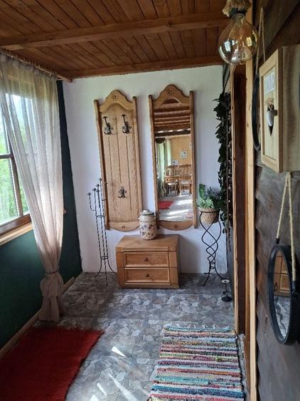Casă cu 4 camere în Vârfurile
