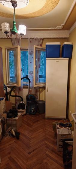 Apartament cu 4 camere decomandat în Vasile Aaron