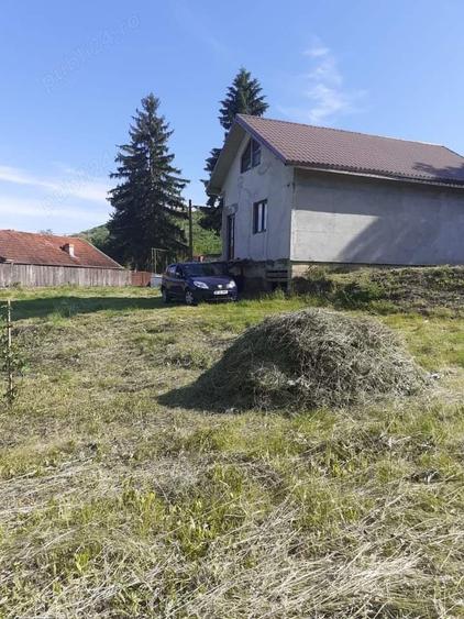Casă cu 3 camere cu Teren 1860 Mp în Voluntari