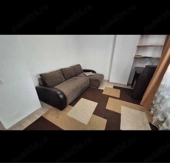 Apartament cu 2 camere decomandat în Exterior Vest