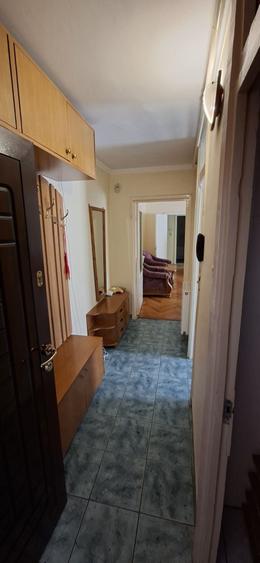 Apartament cu 2 camere în Micro 16